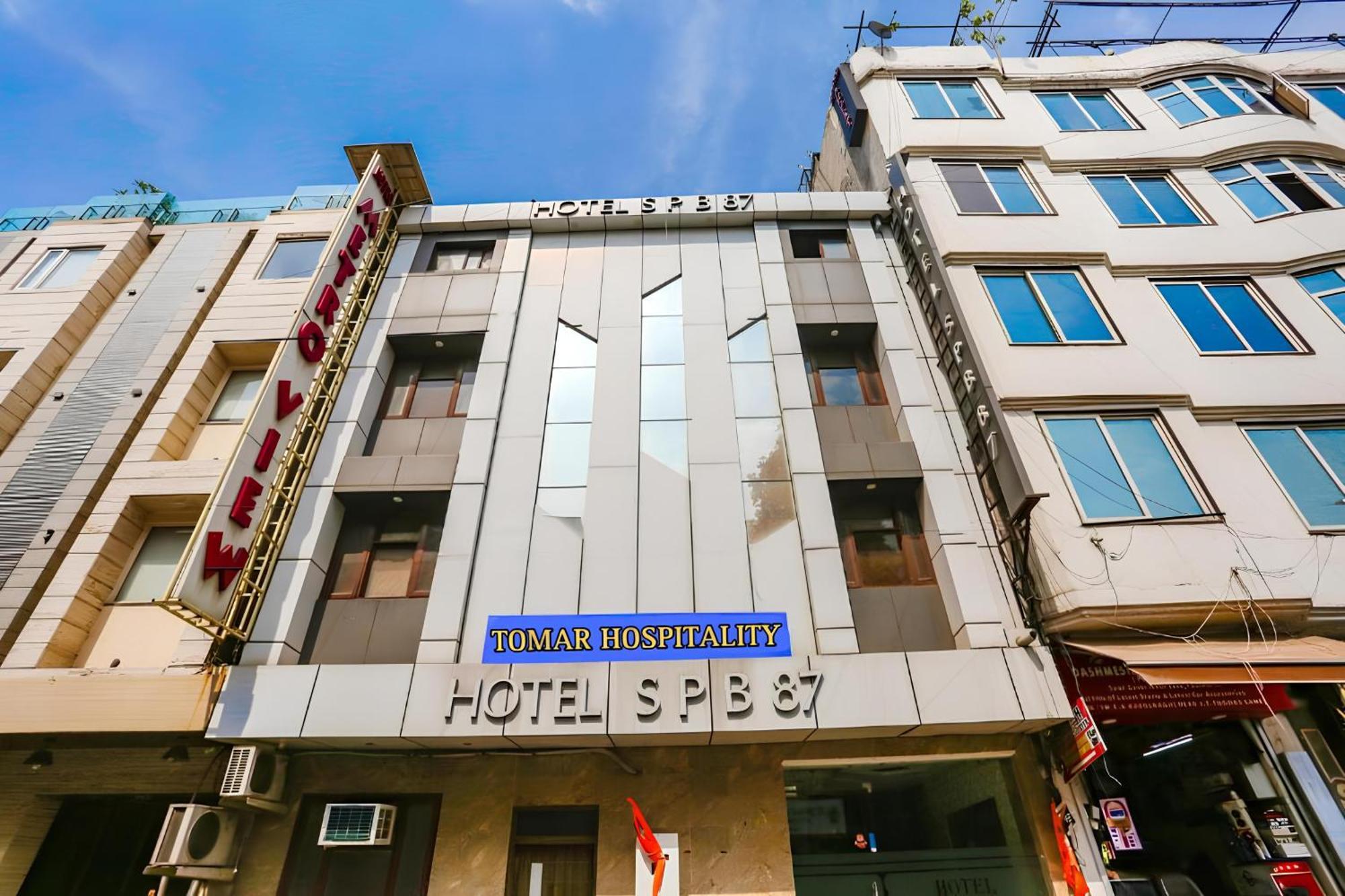 The Tomar Hospitality Hotel New Delhi Exterior photo